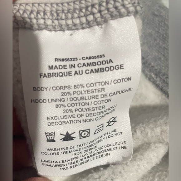 Nike hoodie, preowned, excellent condition. Smoke free home - Picture 4 of 4